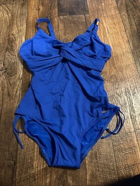 Bare Necessities Fantasie one-piece
